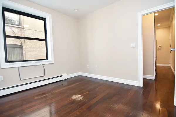 Rented by Bohemia Realty Group | media 18