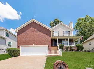1664 Bridgecrest Dr, Antioch, TN 37013