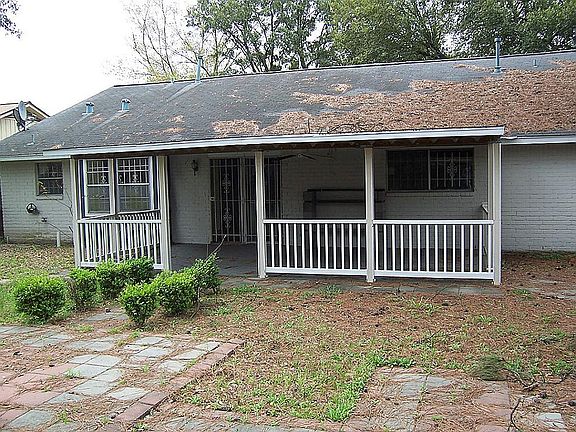 2nd image of 8723 Landwood Dr