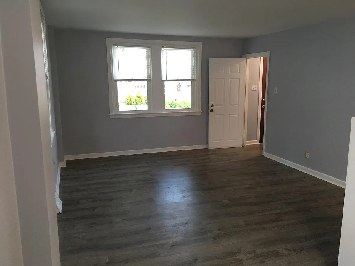 Building Photo - 3811 Brunswick Ave #1