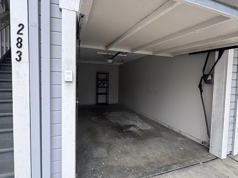 283 Mangano Cir #283 — Photo 11
