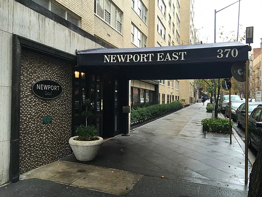 Sold by Corcoran | media 25