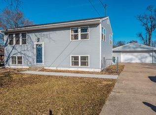 3242 NE Aurora Ave, Des Moines, IA 50317