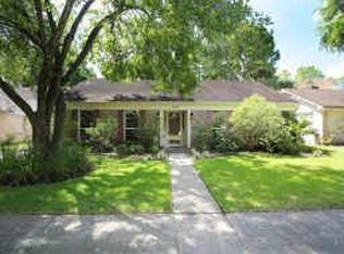 5931 Bent Bough Ln, Houston, TX 77088