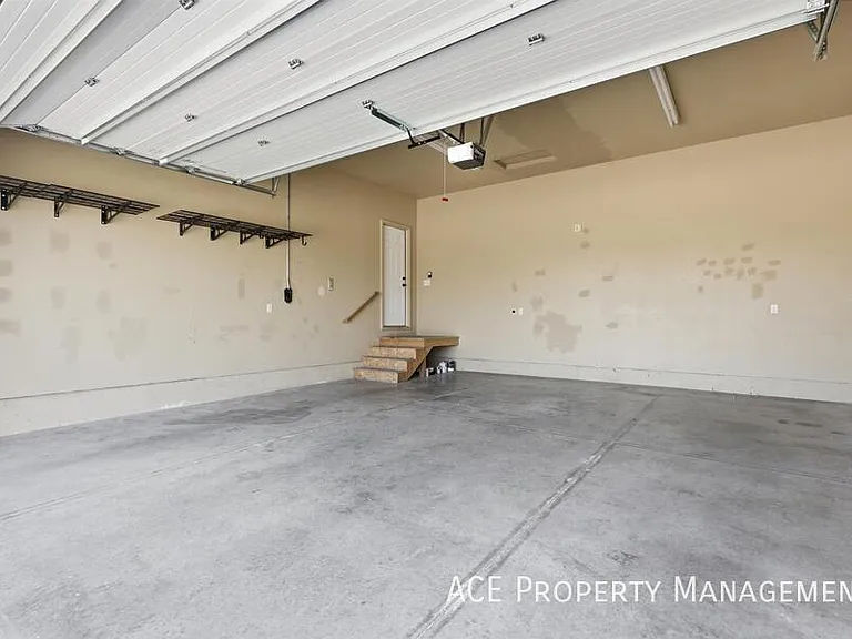 14835 Fox Trl — Photo 16