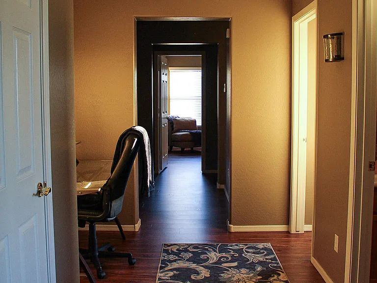S 74th Ln — Photo 22