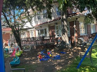 1009 E 19th St, Brooklyn, NY 11230