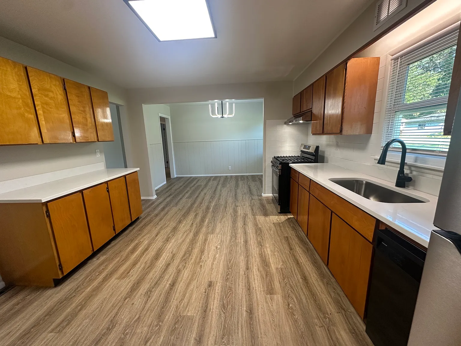3 bed, 1120 sqft, $2,175 — Photo 4