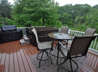 118 Birkdale Rd, Bedford, NH 03110