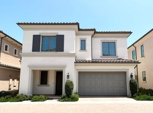 130 San Benito, Irvine, CA 92618