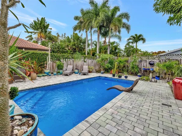 1401 NE 33rd St, Oakland Park, FL 33334