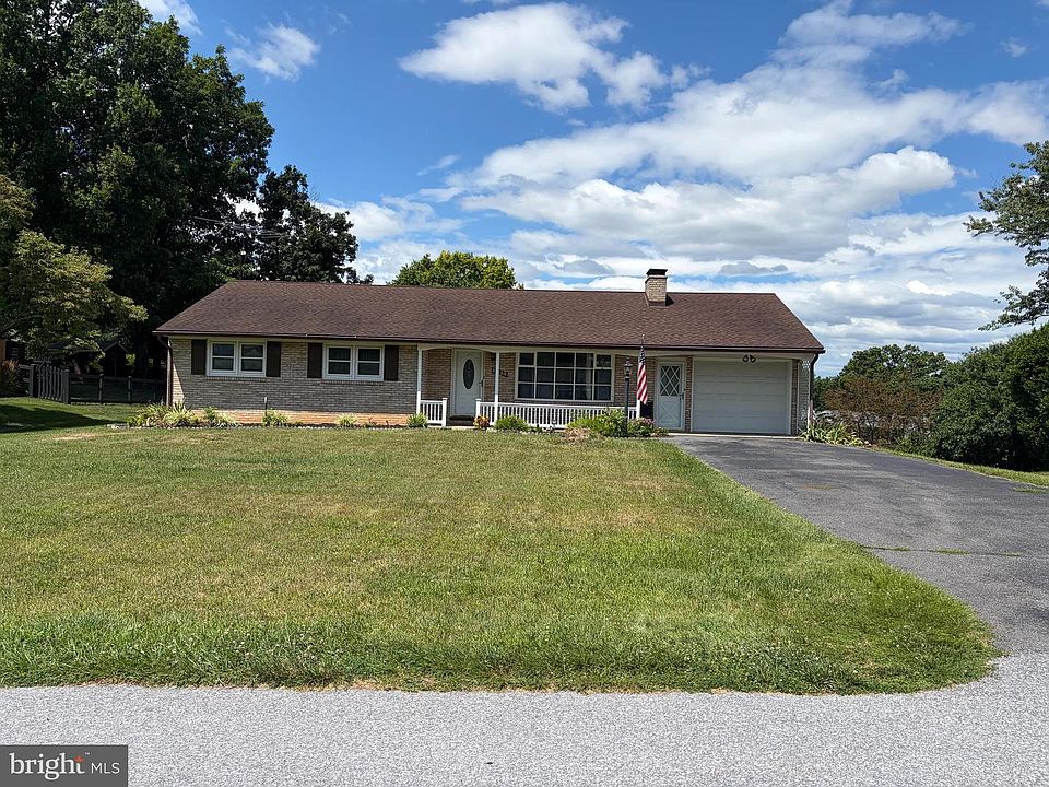 1st image of 11822 Greenhill Dr