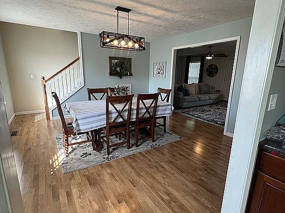 5th image of 648 Tiffany Nicole Ln