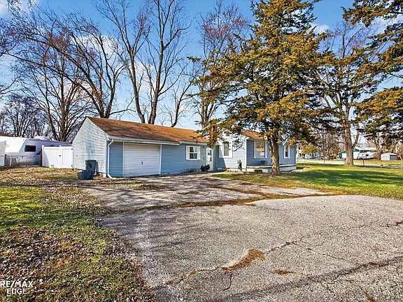 2nd image of 1388 Transue Ave