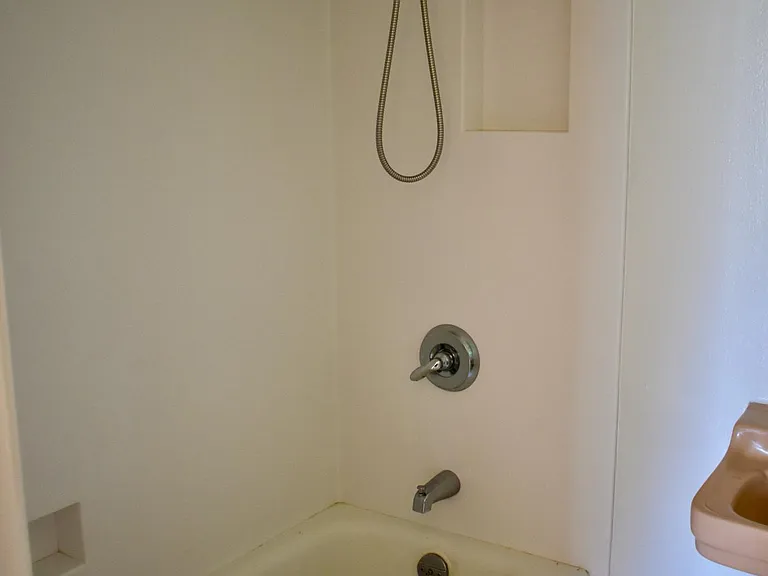 1815 Derby St #C — Photo 10