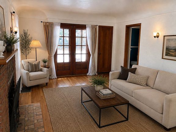 3rd image of 1018 E 17th Ave