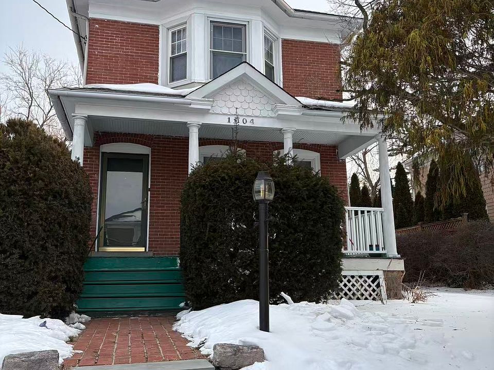 1st image of 1004 Spring Ave