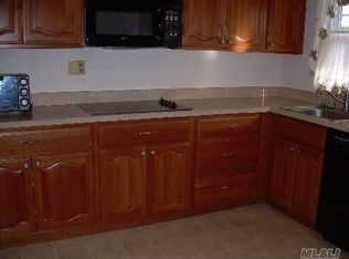 179 Ventry Ct UNIT C, Ridge, NY 11961