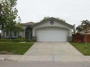 1333 Plumwood Ln, Mentone, CA 92359