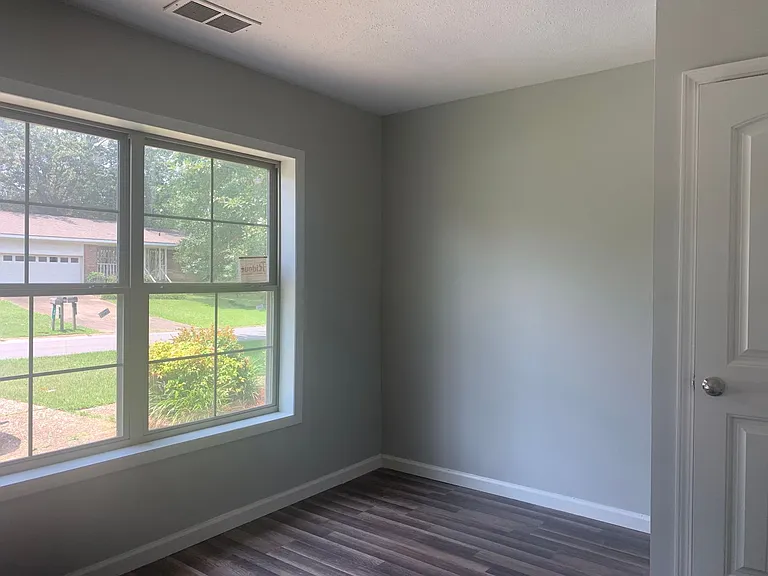 20 Creekdale Dr — Photo 16