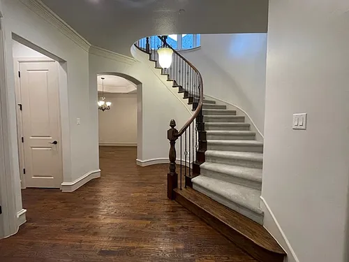 420 Palladian Blvd Photo 1