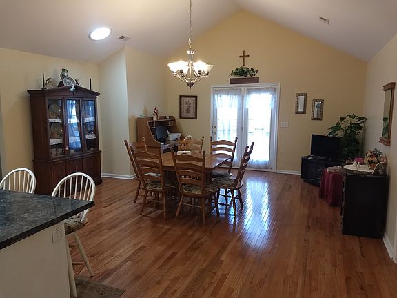 3rd image of 341 N Sweetwater Hills Dr