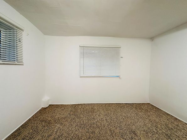 2 bedroom rental in Vancouver — photo 15