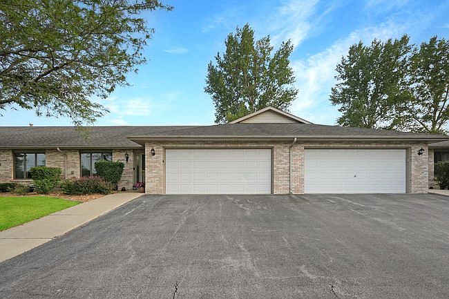 1st image of 2606 Eagle Dr