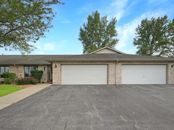 2606 Eagle Dr, Joliet, IL 60436