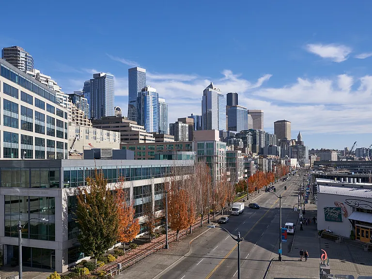 Belltown Neighborhood (Alaskan Way & Lenora Street Walk)