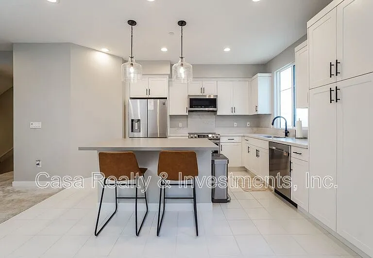 2117 Copper Walk — Photo 2