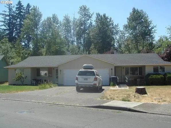 4847/4849 Elderberry Loop, Springfield, OR 97478