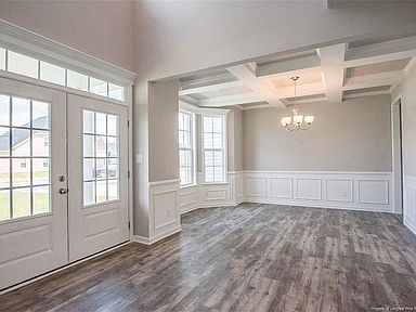 6113 Shannon Woods Way, Hope Mills, NC 28348 | Zillow