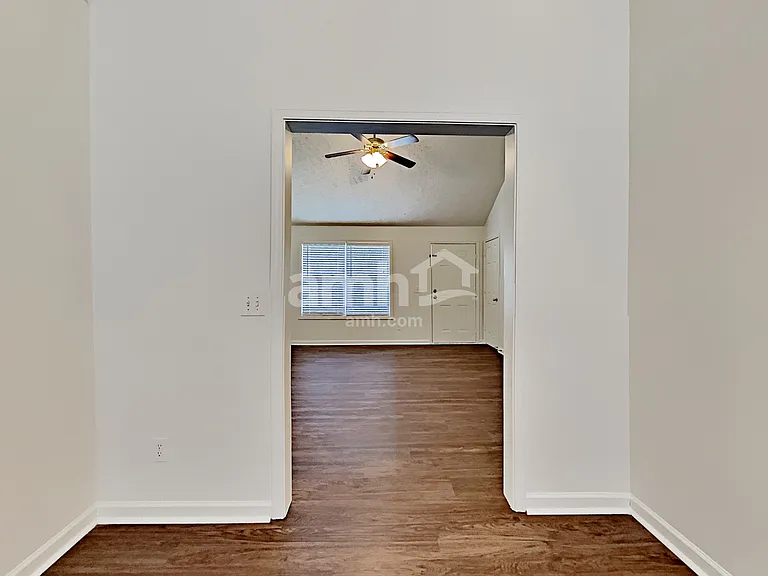 3001 Mesquite Dr — Photo 5