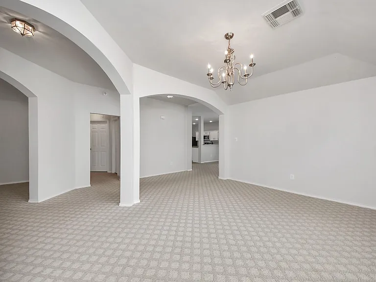 20418 Port Bishop Ln — Photo 6