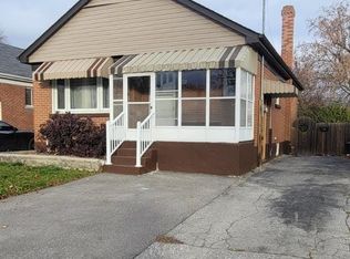 249 Highland Ave #1, Oshawa, ON L1H6A7