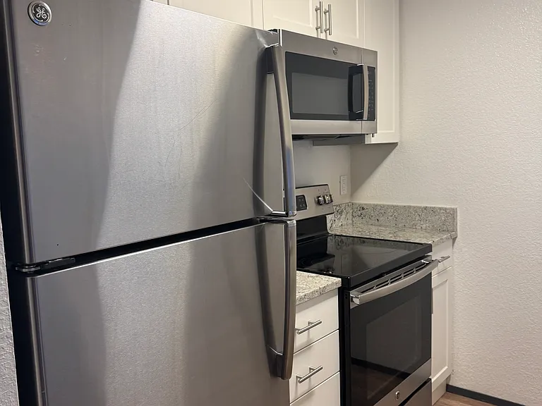 5616 15th Ave NE #304 — Photo 3