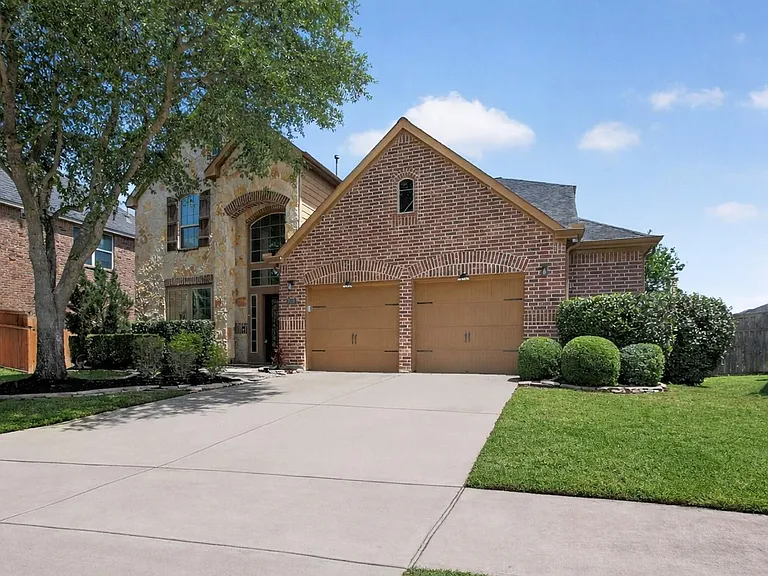 6535 Arroyo Springs Ln — Photo 4