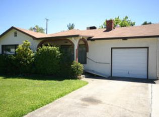 915 South St, Redding, CA 96001