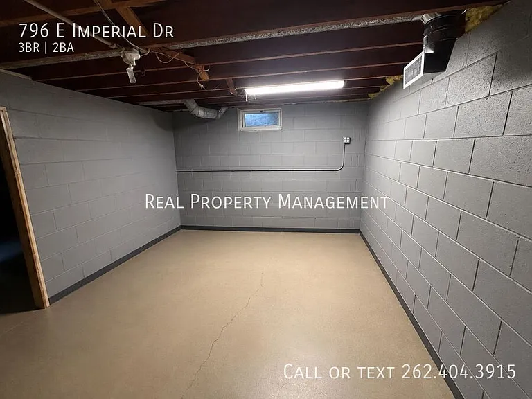 796 E Imperial Dr — Photo 10
