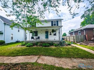 825 Cory St, Fostoria, OH 44830