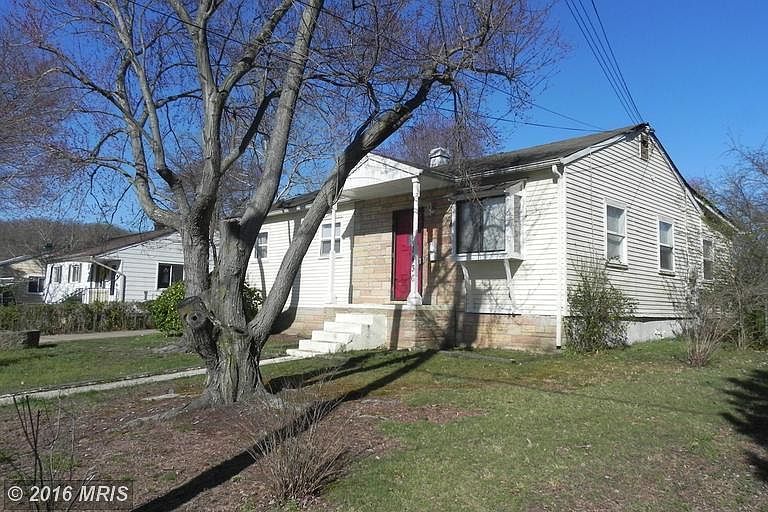 Exterior (Front)