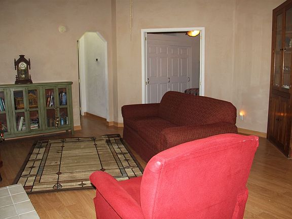 3rd image of 3703 S Parkview Cir