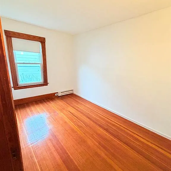 84 Putnam St #1 — Photo 4