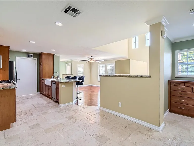 5020 Codorniz Way #17 — Photo 7