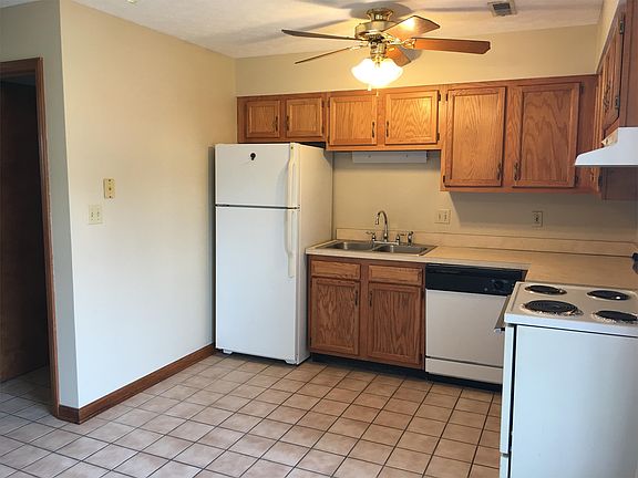 2nd image of 228-A 11th Ave
