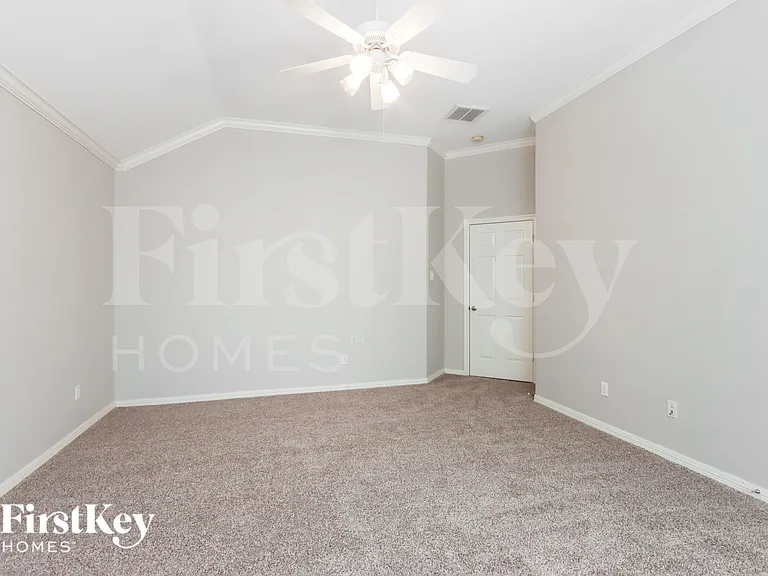 17923 Diamond Peak Ct — Photo 8