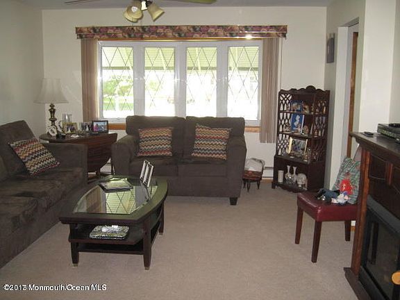 3rd image of 31 Pembroke Ln