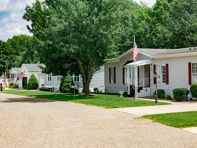 Hickory Hills Village — Photo 11