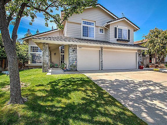 1st image of 2311 Heron Ct